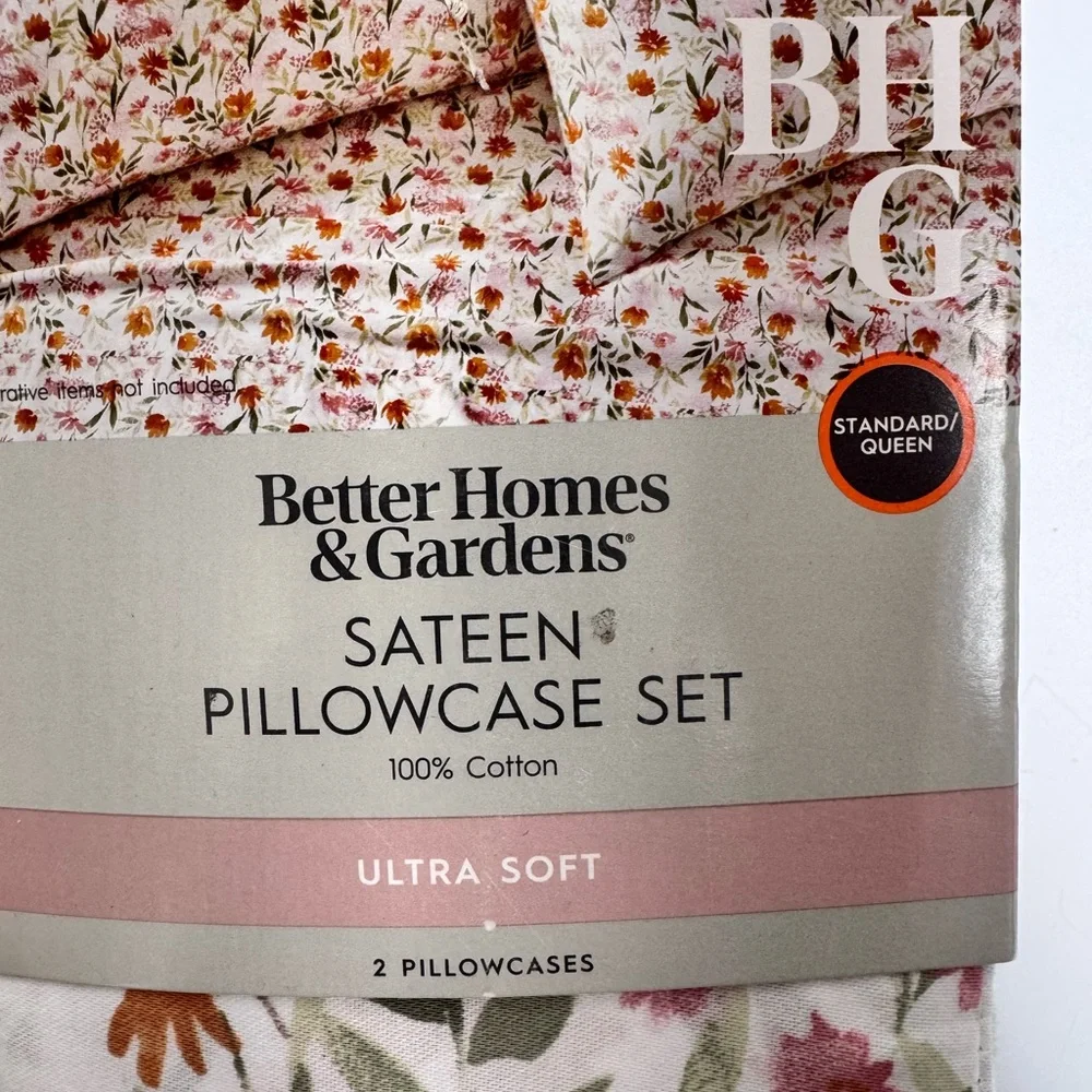 NWT Better Homes And Gardens Sateen Pillowcase Set Standard / Queen